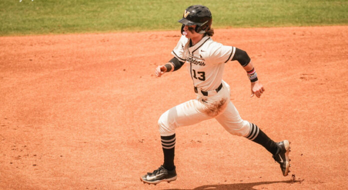 Vanderbilt defeated Middle Tennessee at home Tuesday and dropped the series at third-ranked Texas A&M over the weekend to go 1-3 on the week.